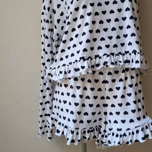 Flowy Lettuce Trim Heart Pajama Set - Picture 4 of 6